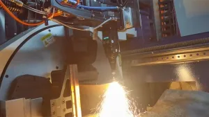 LCF15A1 12kW Oxygen Laser Cutting Head for 45° Bevel Cutting of 14mm Carbon Steel (1.5m/min)